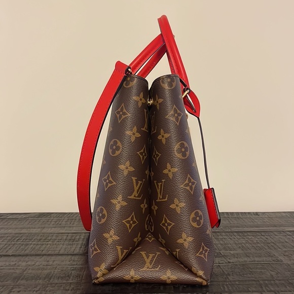 LV Tote 🔥SOLD🔥 - Picture 7 of 16